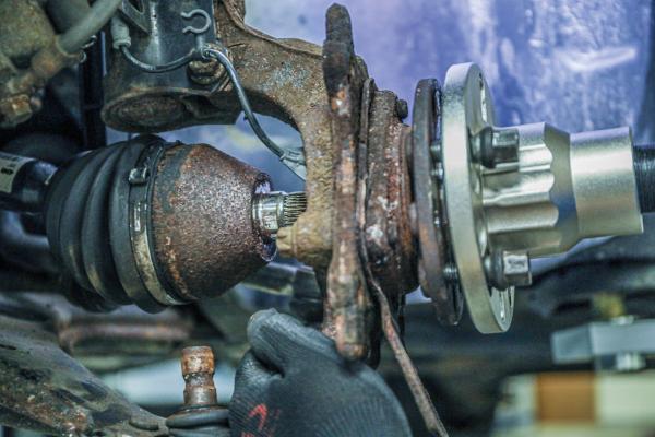 Hydraulischer Ausdrücker für Antriebswellen | 98 - 125 mm